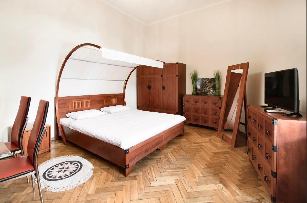 Vidfort Вороного Lviv Exterior photo